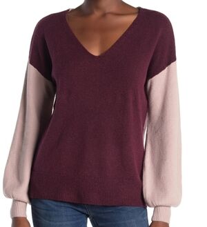 NEW 14th & UnionV-Neck Colorblock Burgundy Sweater